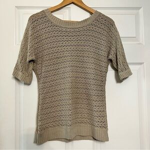 Maurices Women's small Beige Knit Short Sleeve Sweater
